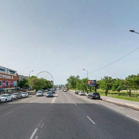 Апартаменты На Улице Розыбакиева, 275-2 Almaty Exteriér fotografie